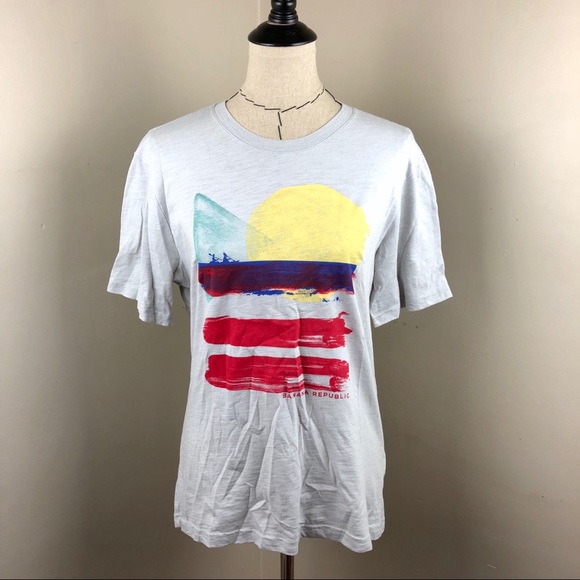 Banana Republic Factory Other - Banana Republic Graphic t-shirt Men's Size Small